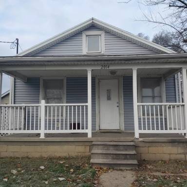 Main picture of 2014 Yankee Rd