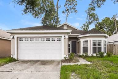 Main picture of 1912 Windsor Oak Dr