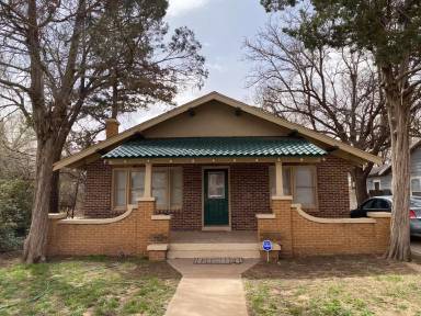 Main picture of 3009 20th St