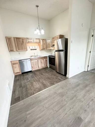 Main picture of 409 22nd St SE