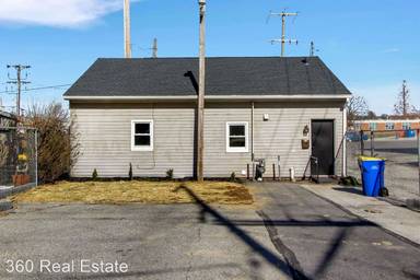 Main picture of 5147 Michigan Ave