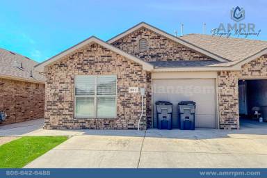 Main picture of 2125 N Texas Ave