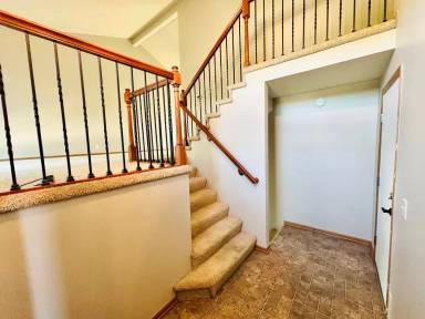 Main picture of 16853 Browne St