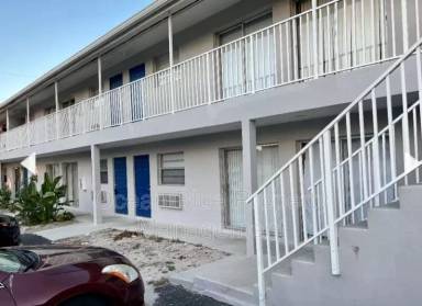 Main picture of 1947 Ricardo Ave