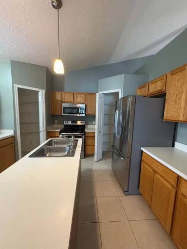 Main picture of 2270 Newmark Dr