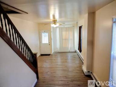 Main picture of 719 N Fountain St