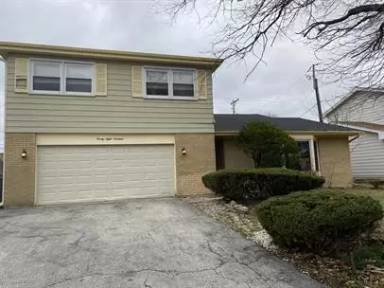 Main picture of 2819 Greenwood Rd