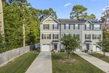 Main picture of 95 Manilla Cir