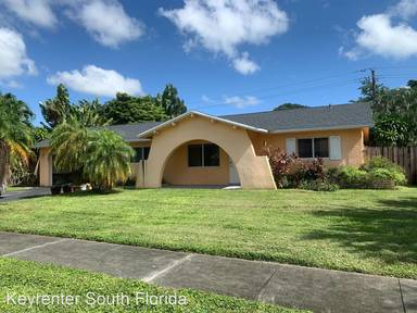 Main picture of 6700 NW 21st Ter