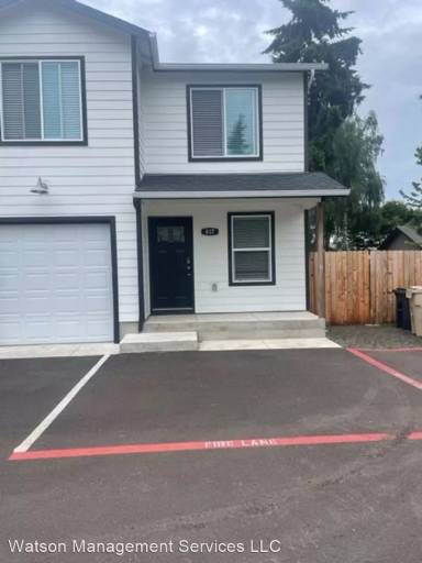 Main picture of 845 W Oak St