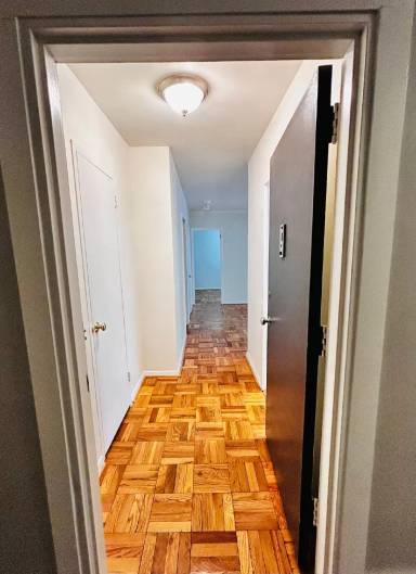 Main picture of 4000 Tunlaw Condo