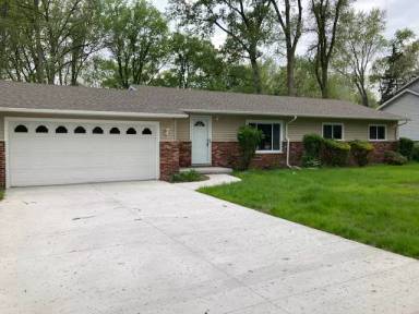 Main picture of 25055 W 10 Mile Rd