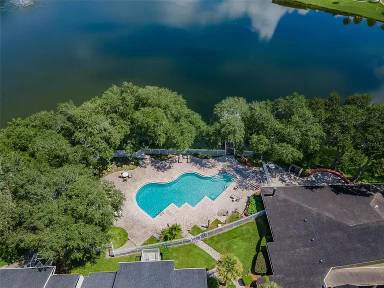 Main picture of 314 Lake Parsons Grn