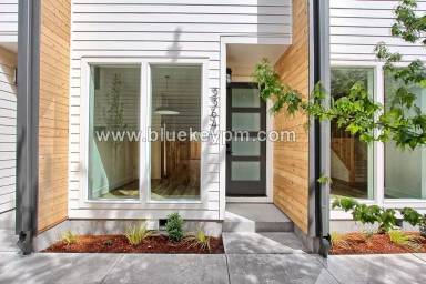 Main picture of 3364 N Russet St