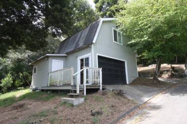 Main picture of 9 Eureka St