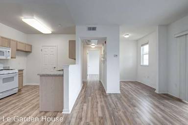 Main picture of 225 Pacifica Blvd
