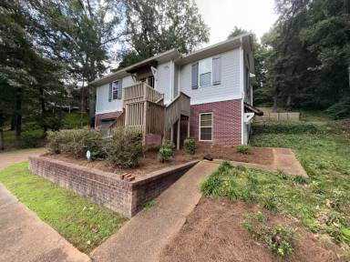 Main picture of 712 Park Dr