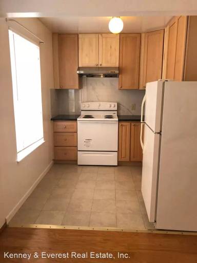 Main picture of 170 Wood St