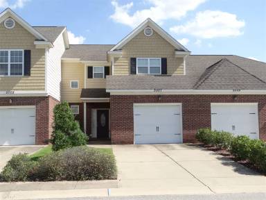 Main picture of 5001 Spellow Ln