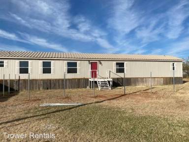 Main picture of 2318 W Yukon Rd
