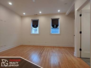 Main picture of 3637 N Paulina St