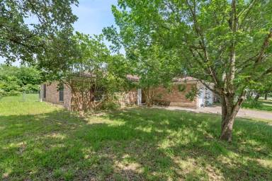 Main picture of 1405 Gunsmith St