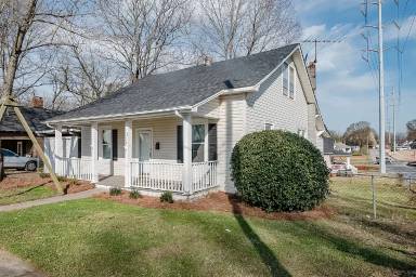 Main picture of 314 Chestnut Ave