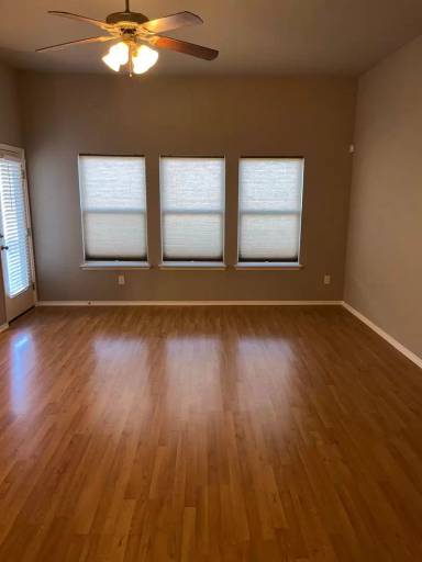Main picture of 3109 Queenston Ave