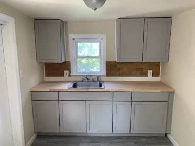 Main picture of 489 5th Ave