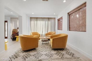 Main picture of 561 N Arden Blvd