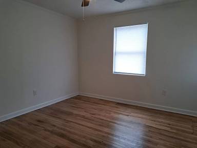 Main picture of 2919 Jefferson St