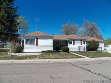 Main picture of 3901 Dillon Ave