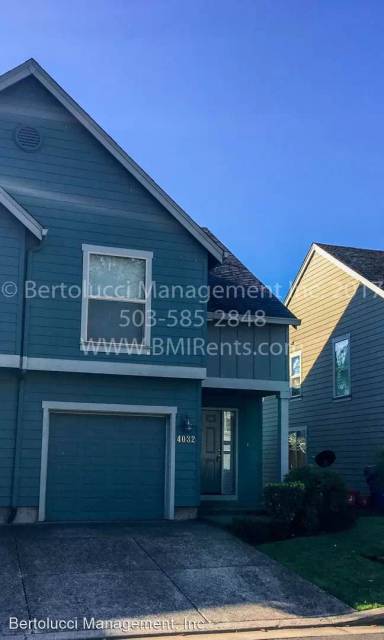 Main picture of 4002 Aden Pl NE