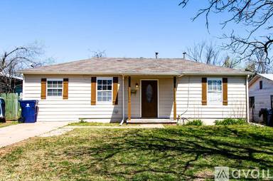 Main picture of 4225 NE 19th St