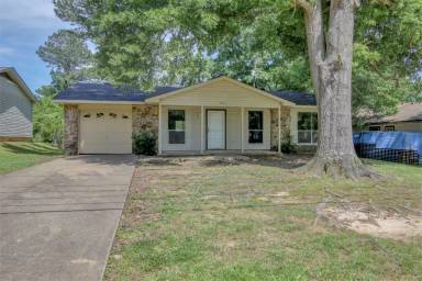 Main picture of 1322 Southeastern Ave