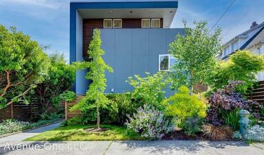 Main picture of 7126 44th Ave SW