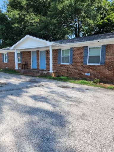 Main picture of 6114 Clane Dr SE