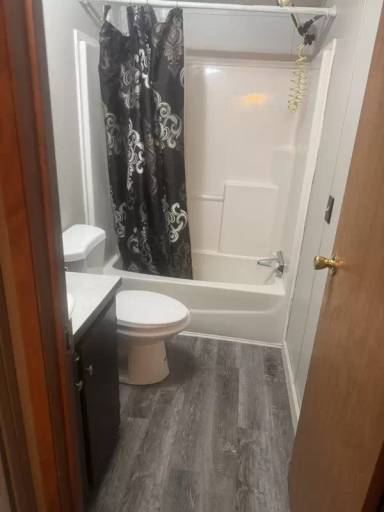 Main picture of 806 County Road 40 W