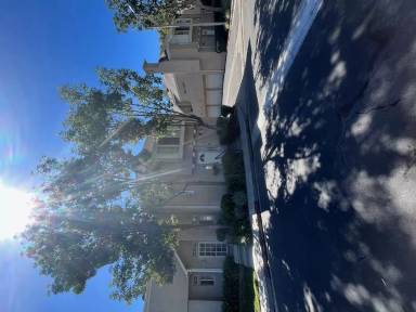 Main picture of 28217 Paseo El Siena