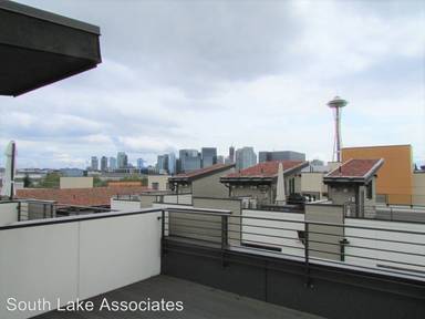 Main picture of 301 Valley St