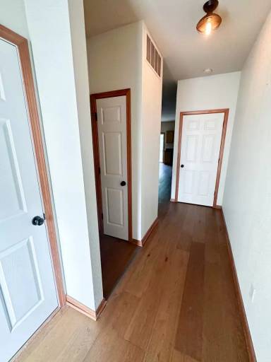 Main picture of 814 Oakbrook Pl