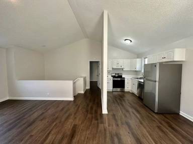 Main picture of 205 Copper Hill Dr