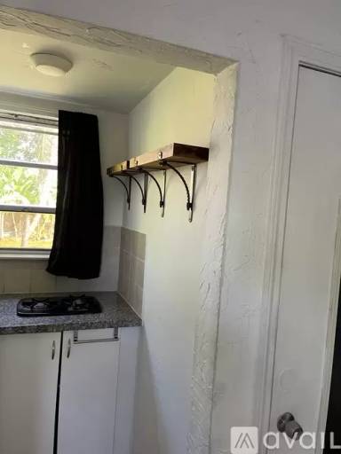 Main picture of 9400 SW 15th St