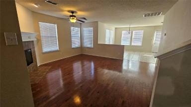 Main picture of 5956 McKaskle Dr