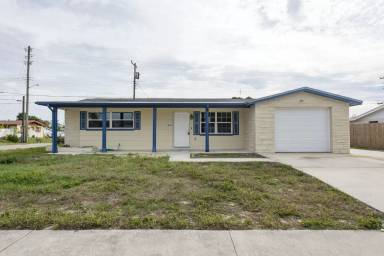 Main picture of 4946 Flora Ave