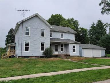 Main picture of 202 Gates St