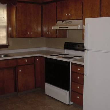 Main picture of 1008 Dewey Dr