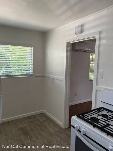 Main picture of 3301-31 Folsom Blvd and 1432-40 34th St