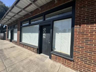 Main picture of 2201 Price St