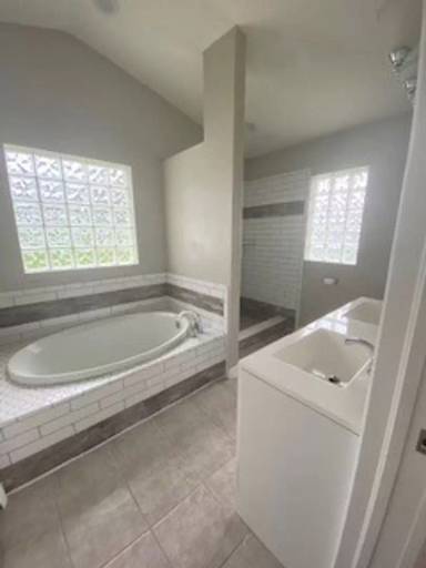 Main picture of 272 E Constance Rd
